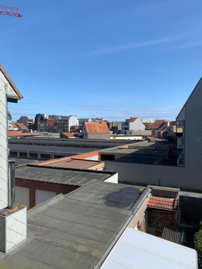 Zee & Zon Apartamento Bredene Exterior foto